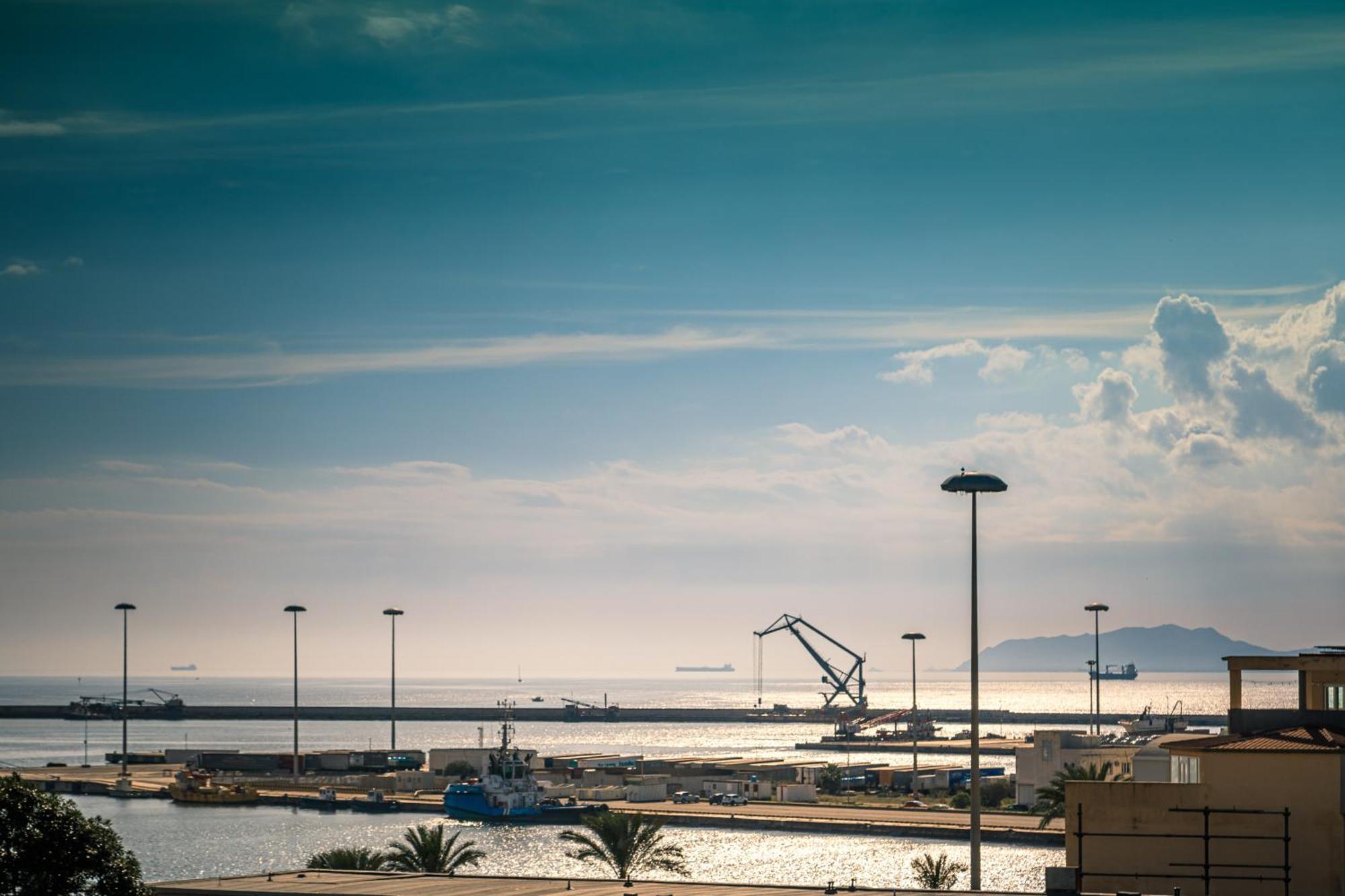 Onlyrooms V - Central & Train Station Cagliari Zewnętrze zdjęcie