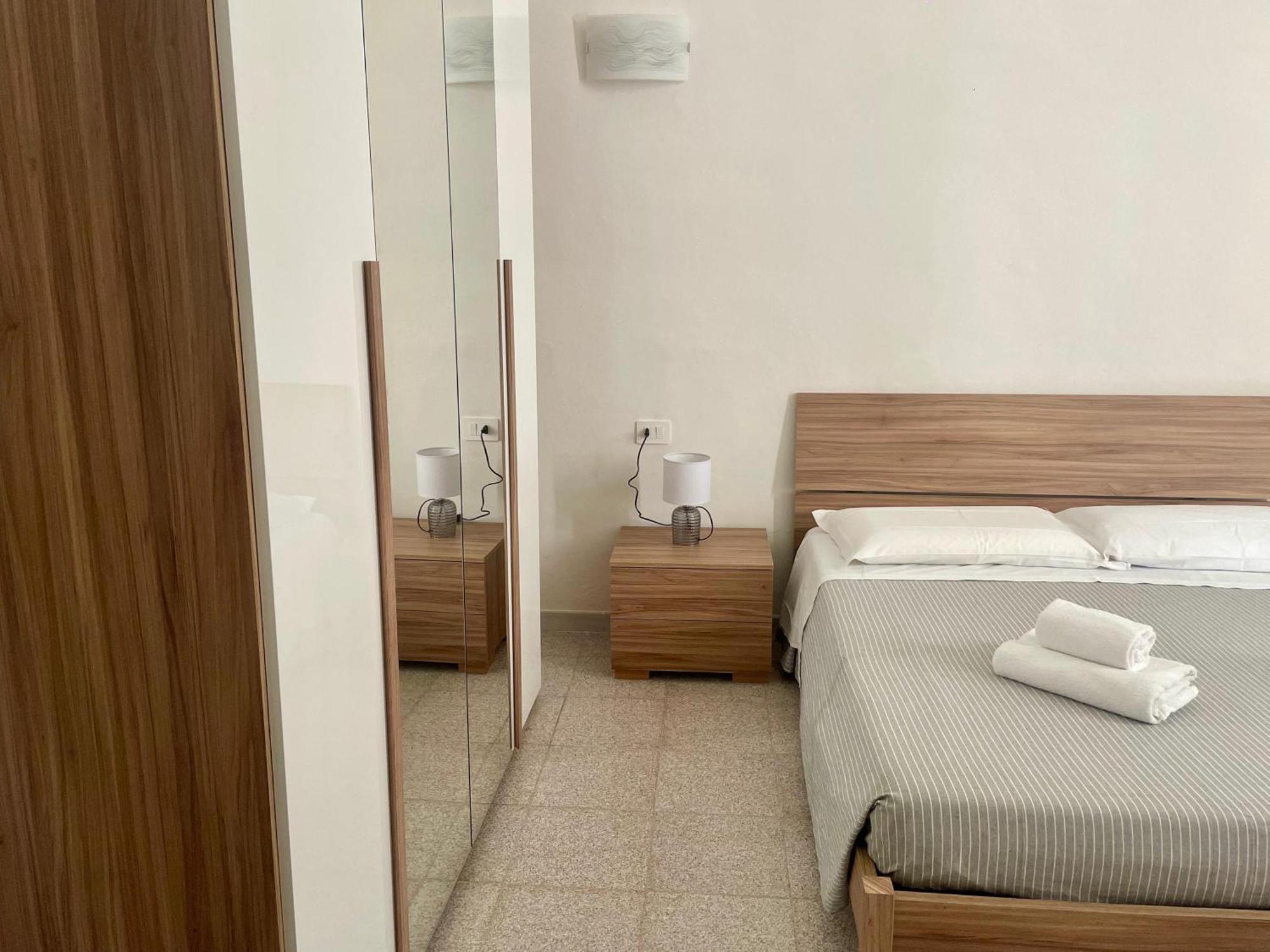 Onlyrooms V - Central & Train Station Cagliari Zewnętrze zdjęcie